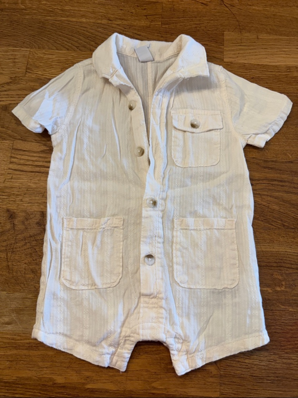 Old Navy Light Linen Textured Short Sleeve Romper in Off-White